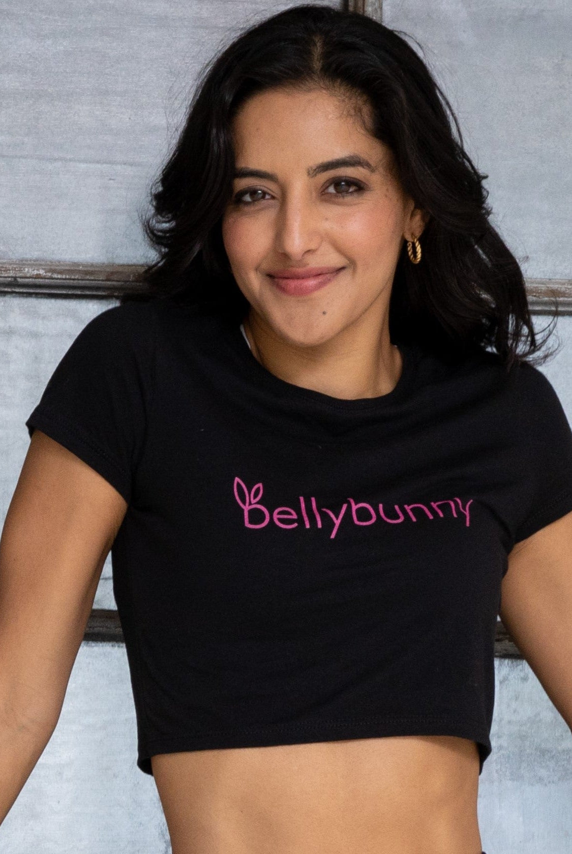 Bellybunny Crop top  black with Pink Logo