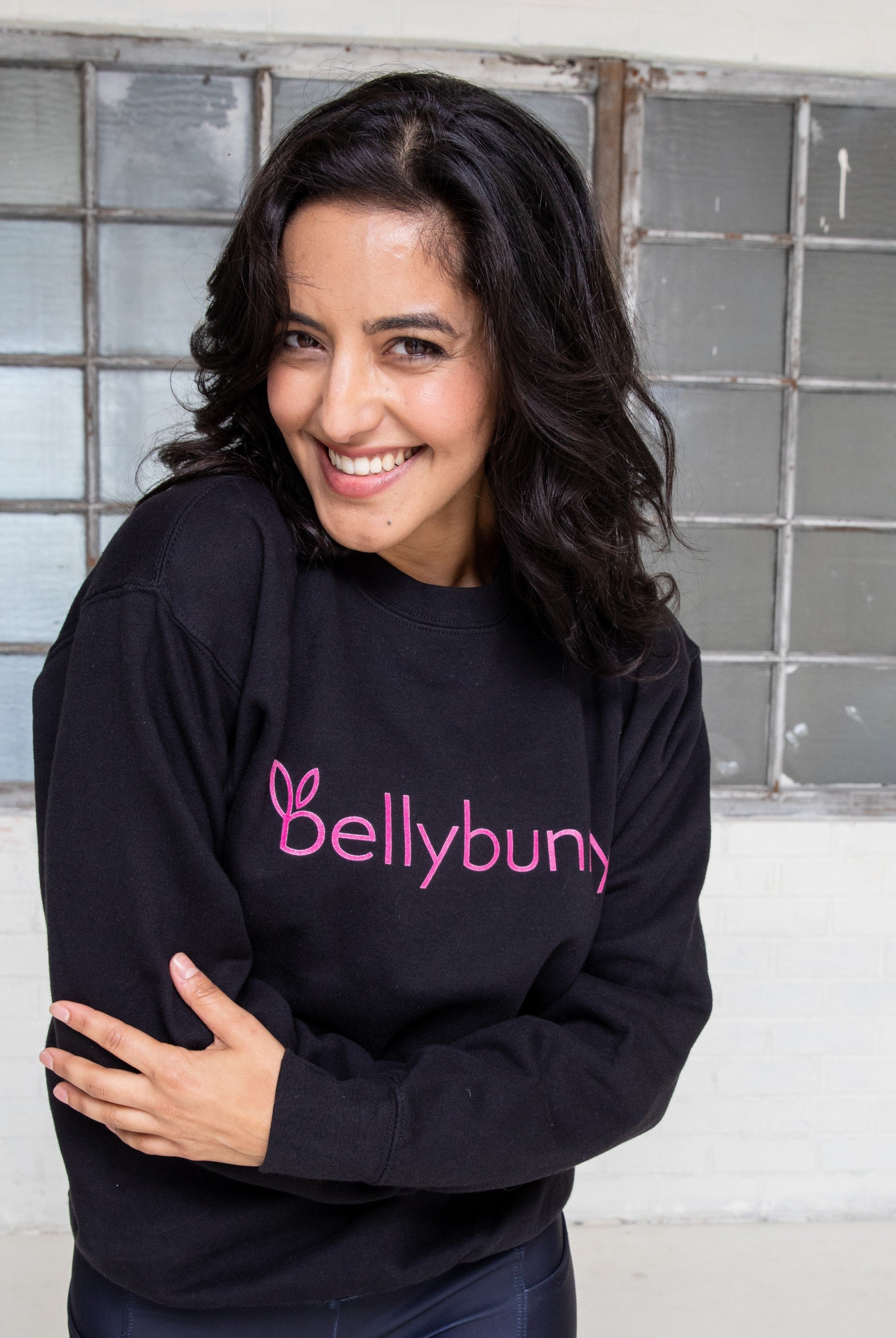 Bellybunny Sweatshirt  black with pink logo
