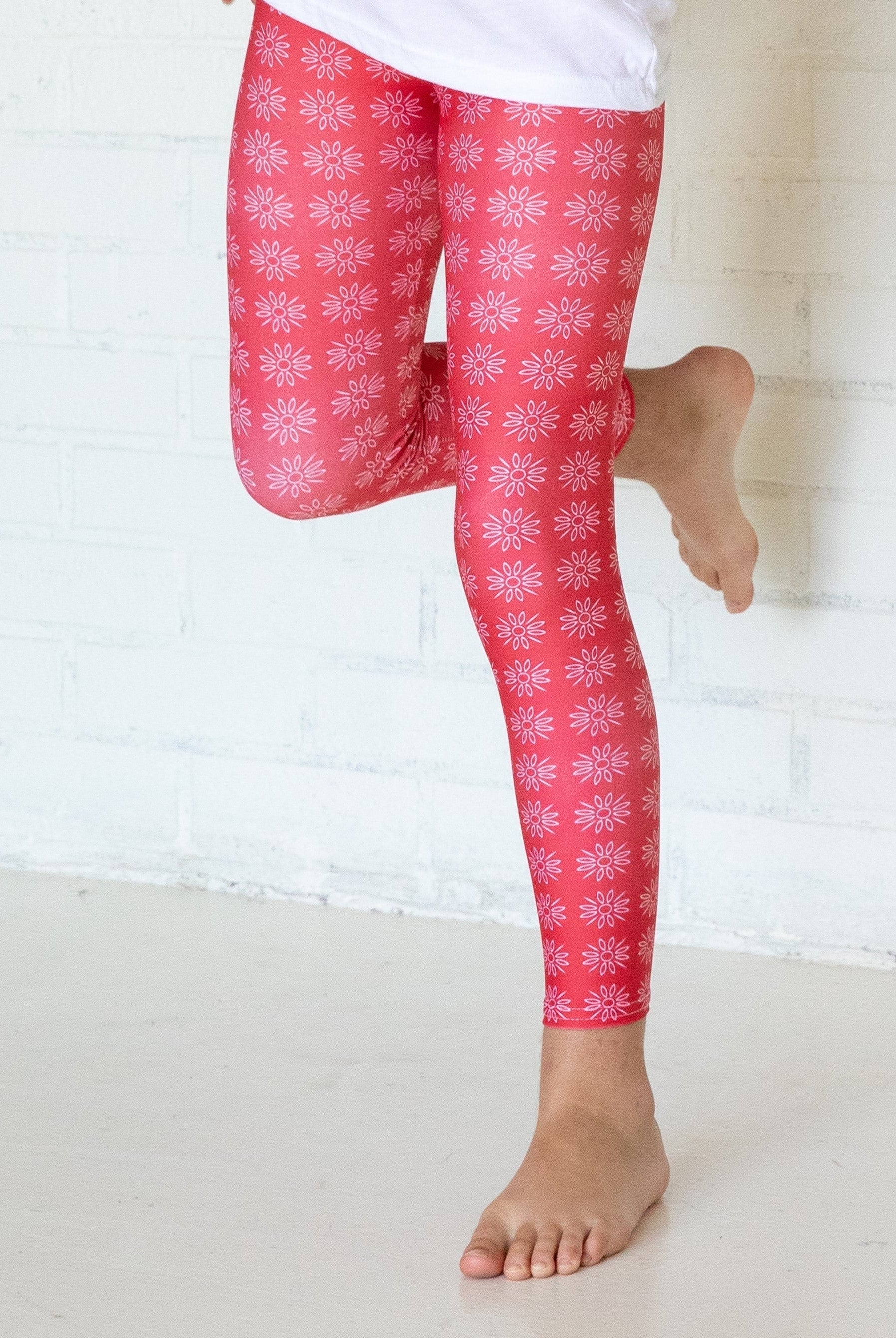 Bellybunny-Youth Leggings-red with sun pattern